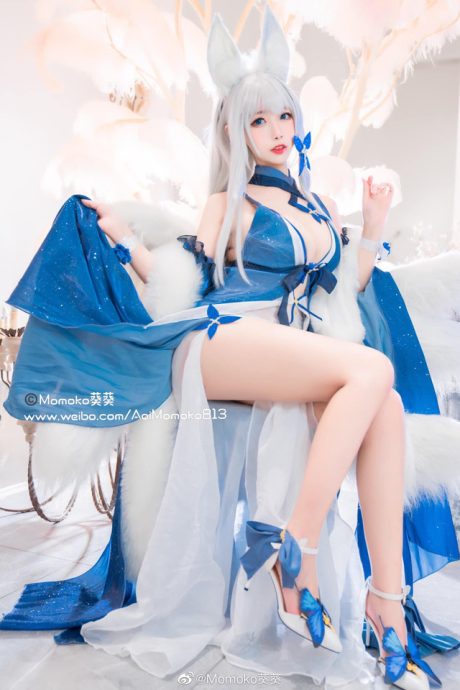 Momoko葵葵信浓COS：演绎碧蓝航线女神的性感与优雅