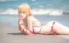 Shika小鹿鹿亚丝娜COS：夏日沙滩上的比基尼女神